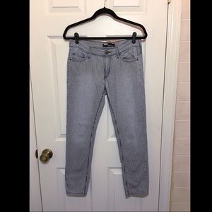 Striped Slim Boyfriend Jeans